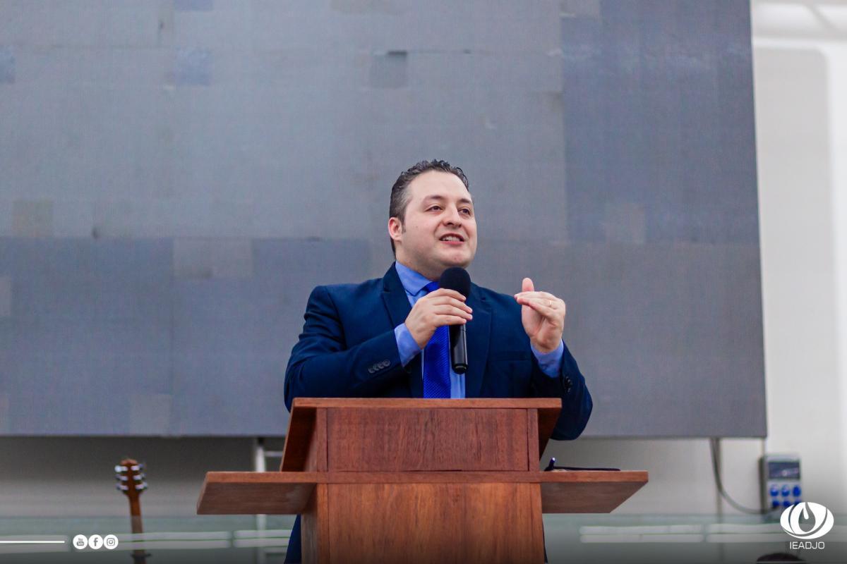 Seminário para candidatos à ordenação ministerial