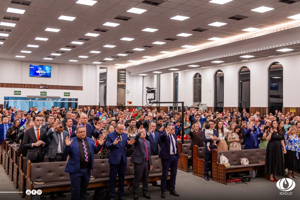 Ação de Graças pelo Aniversário do Pastor Sérgio Melfior