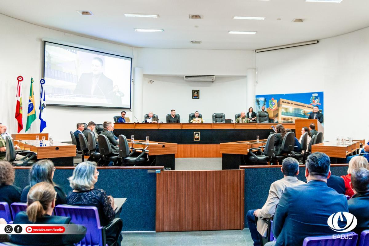 Câmara de Vereadores de Joinville presta homenagem pelos 90 anos da IEADJO