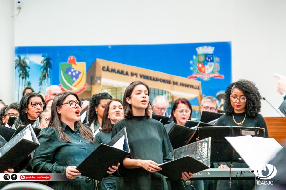 Câmara de Vereadores de Joinville presta homenagem pelos 90 anos da IEADJO