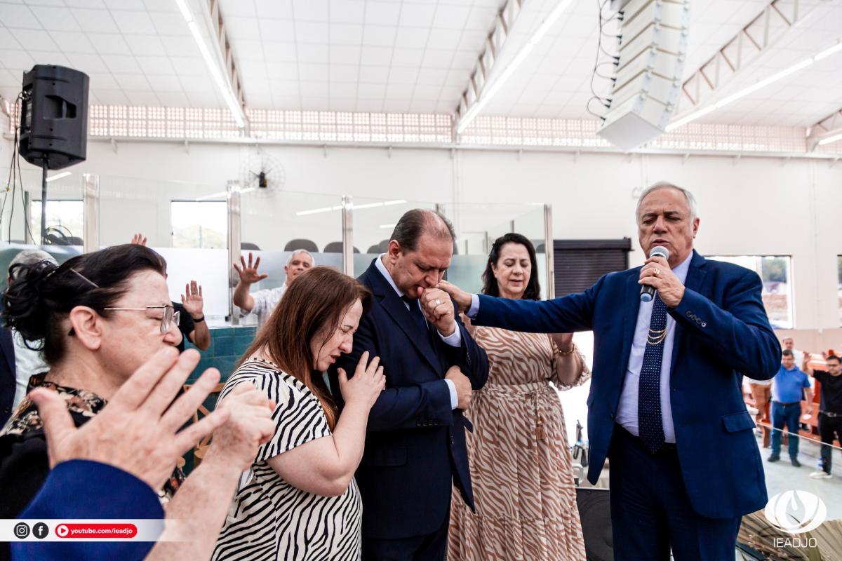 Convençao celebra aniversário do Pastor Sérgio Melfior