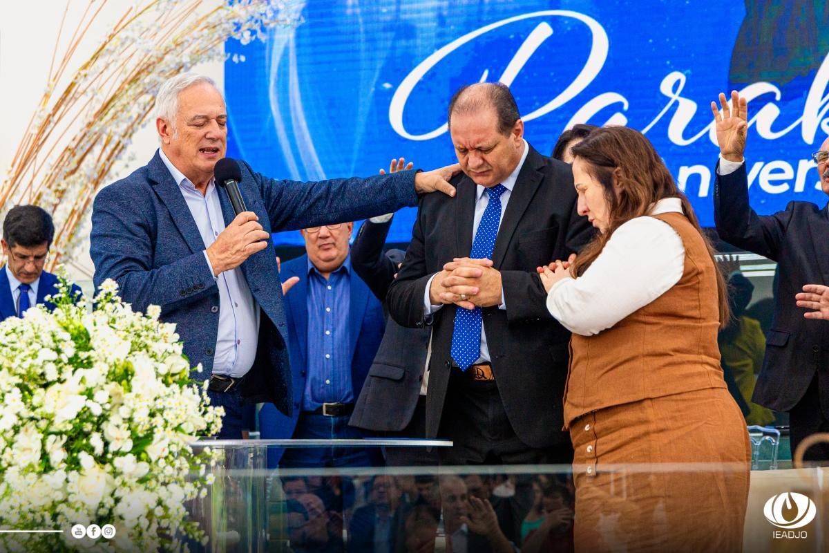 Pastores e diretorias convencionais celebram o aniversário do Pr. Sérgio Melfior