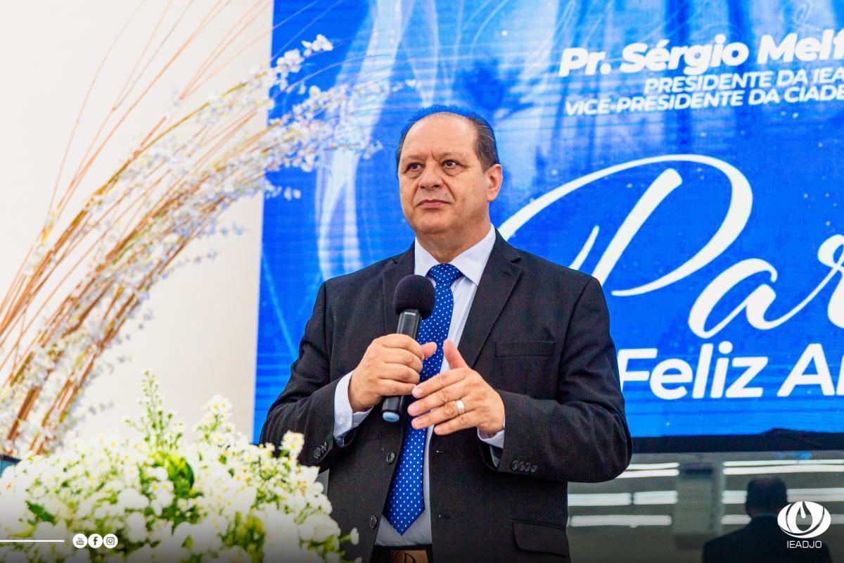 Pastores e diretorias convencionais celebram o aniversário do Pr. Sérgio Melfior