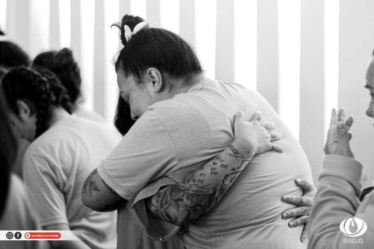 Dia das Mães: UFADVILLE realiza evento para mães no Presídio Feminino