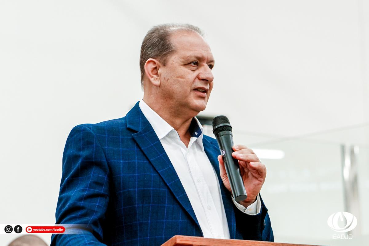 UNIAADJO reúne centenas de teens em evento evangelístico