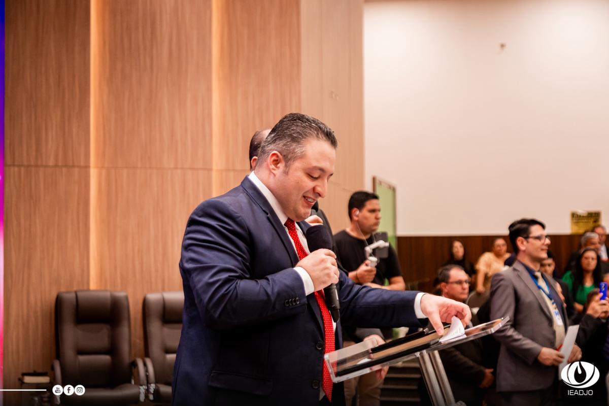 12 Dias de Clamor: Campanha marca o início de 2025 com grande envolvimento da igreja
