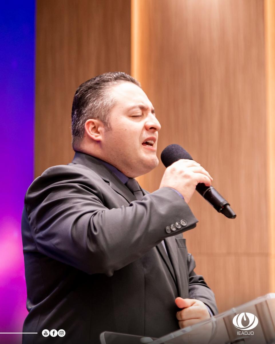 12 Dias de Clamor: Círculo de Oração masculino participa da sétima noite da Campanha - Janeiro 2025