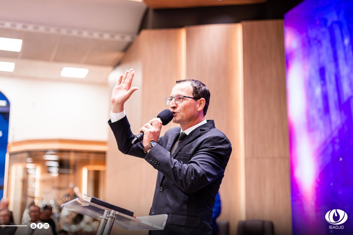 12 Dias de Clamor: IEADJO Evangelismo participa do décimo encontro; pastores e evangelistas locais são ordenados