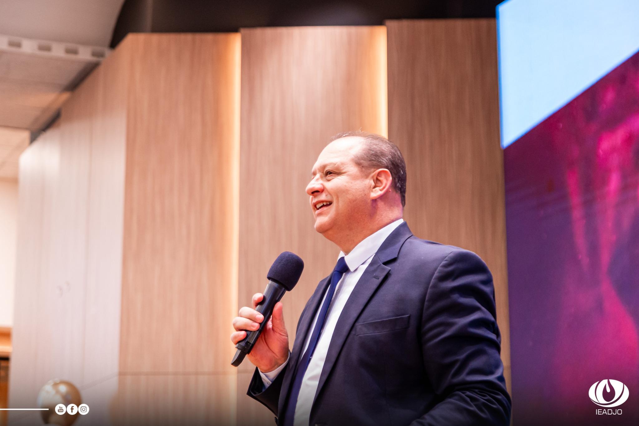 Pastor Sérgio Melfior, presidente da IEADJO.