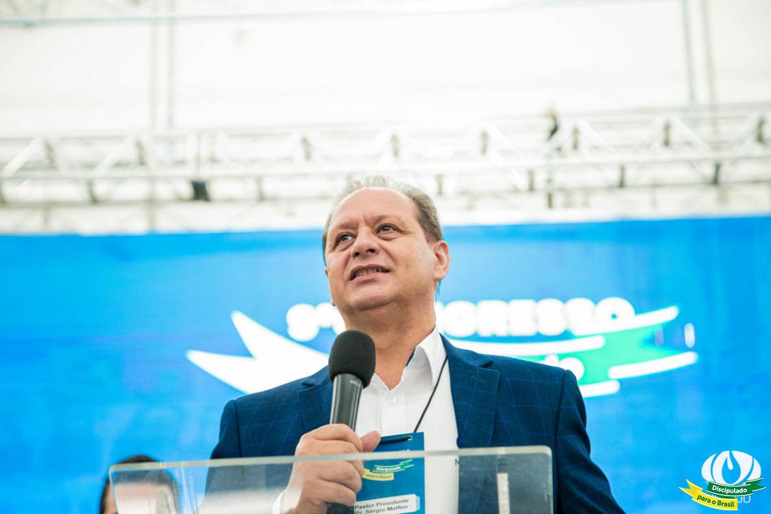 Mais de 1.600 pessoas participam do 9º Congresso Discipulado Para o Brasil