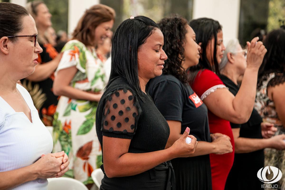9ª Conferência feminina é marcada por cura e restauração - Março 2022