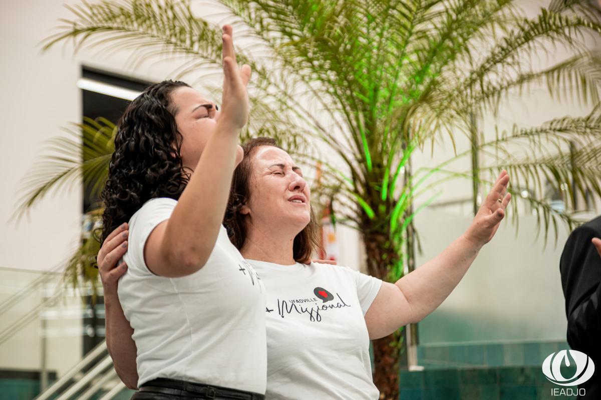 9ª Conferência feminina é marcada por cura e restauração - Março 2022