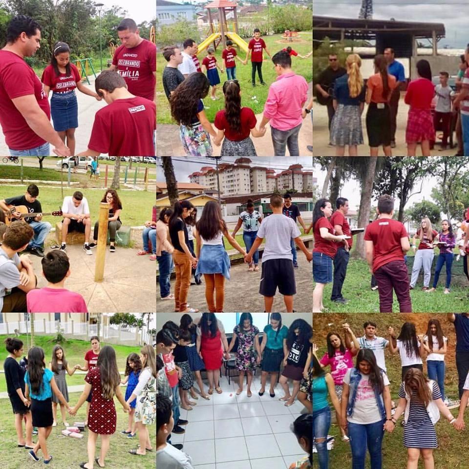 Adolescentes da UNIAADJO também oram por Joinville - Outubro 2017