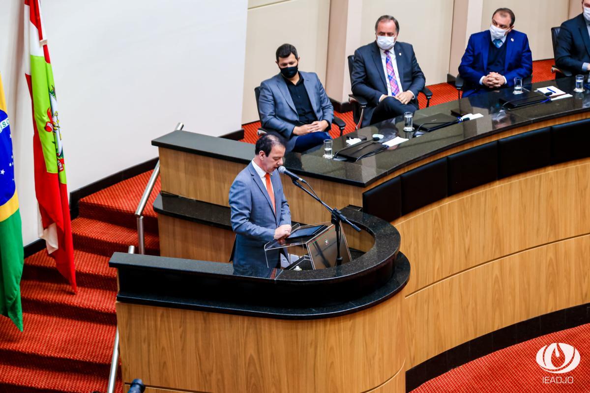 ALESC presta homenagem pelos 90 anos das Assembleias de Deus em SC