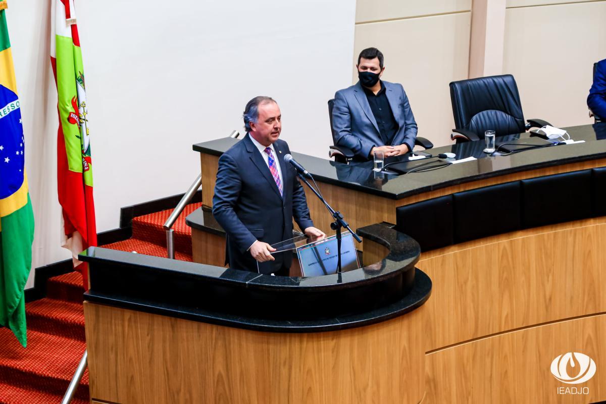 ALESC presta homenagem pelos 90 anos das Assembleias de Deus em SC
