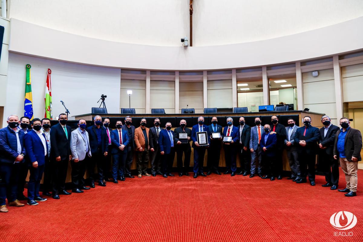 ALESC presta homenagem pelos 90 anos das Assembleias de Deus em SC