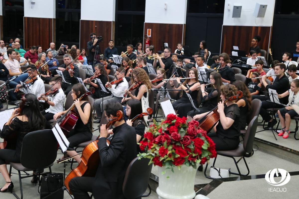 Audição e entrega de certificados encerra Ano Letivo da Escola de Música da IEADJO 2019