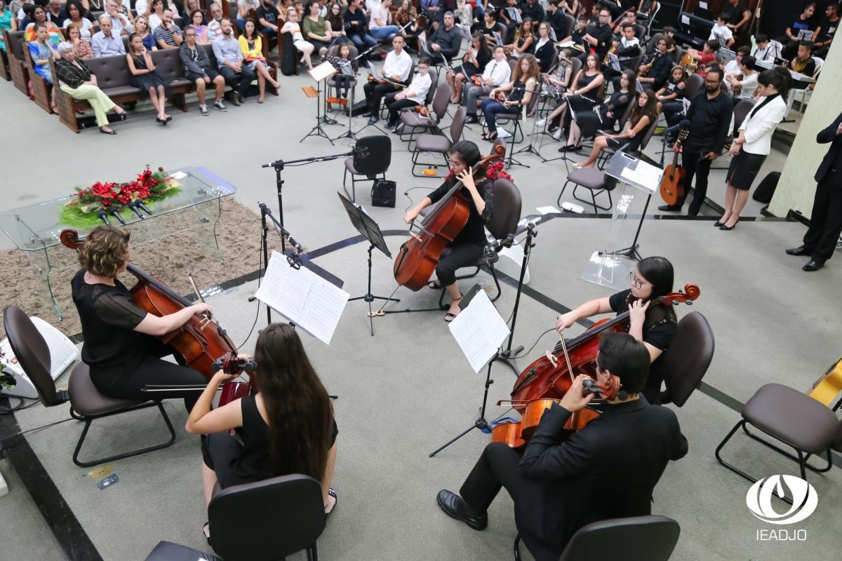 Audição e entrega de certificados encerra Ano Letivo da Escola de Música da IEADJO 2019