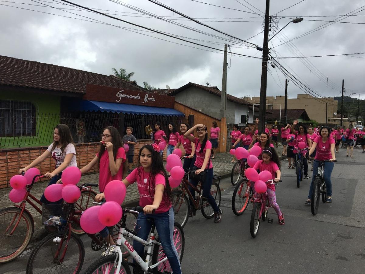 Caminhada Evangelística e Conscientizadora Marcam o Outubro Rosa no Estevão de Mattos - Outubro 2017