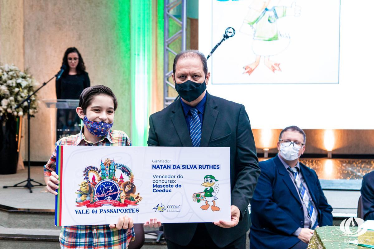 CEEDUC encerra ano letivo com formatura e cerimônia dos 40 anos do Colégio - Dezembro 2021