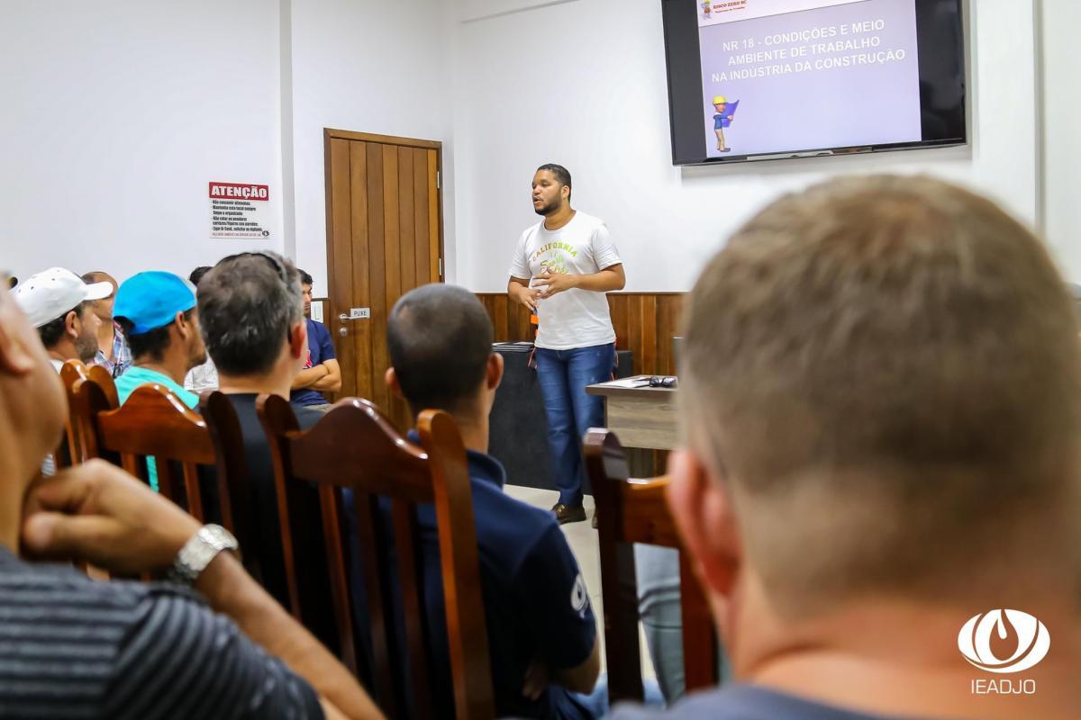 Colaboradores da IEADJO participam de cursos sobre normas de segurança e medicina do trabalho - Março 2020
