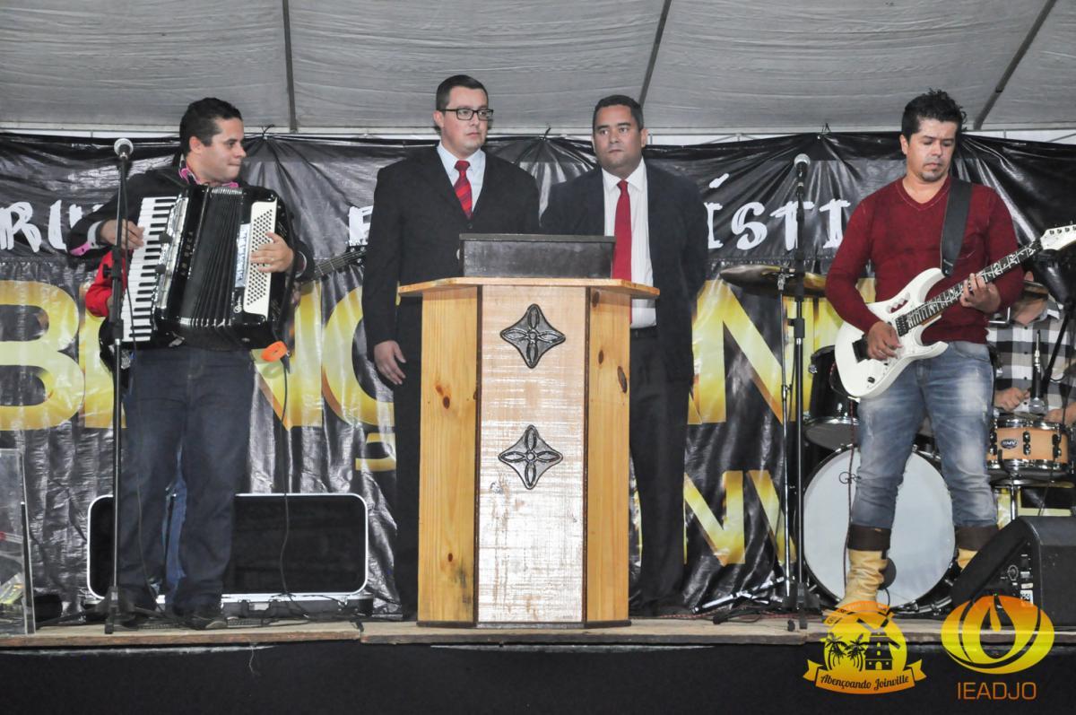 Cruzada Evangelística Abençoando Joinville - Maio 2015