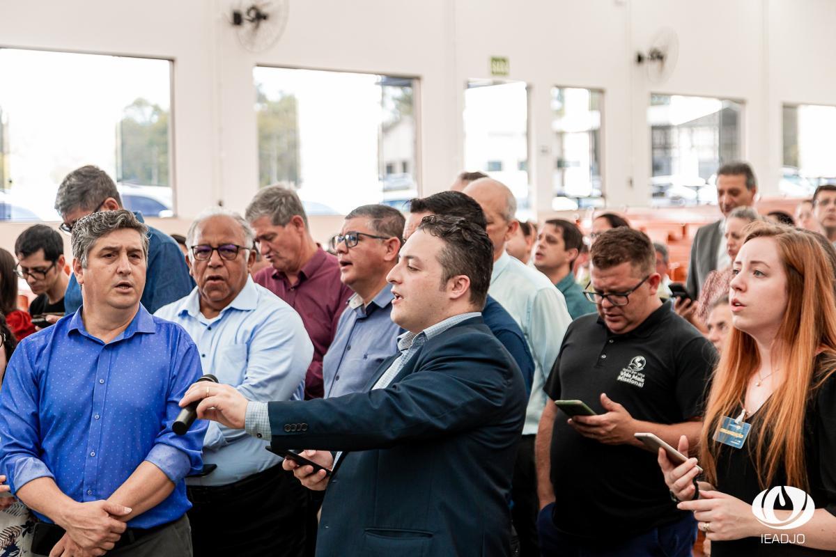 Pastores e diretorias convencionais celebram aniversário do Pr. Sérgio Melfior