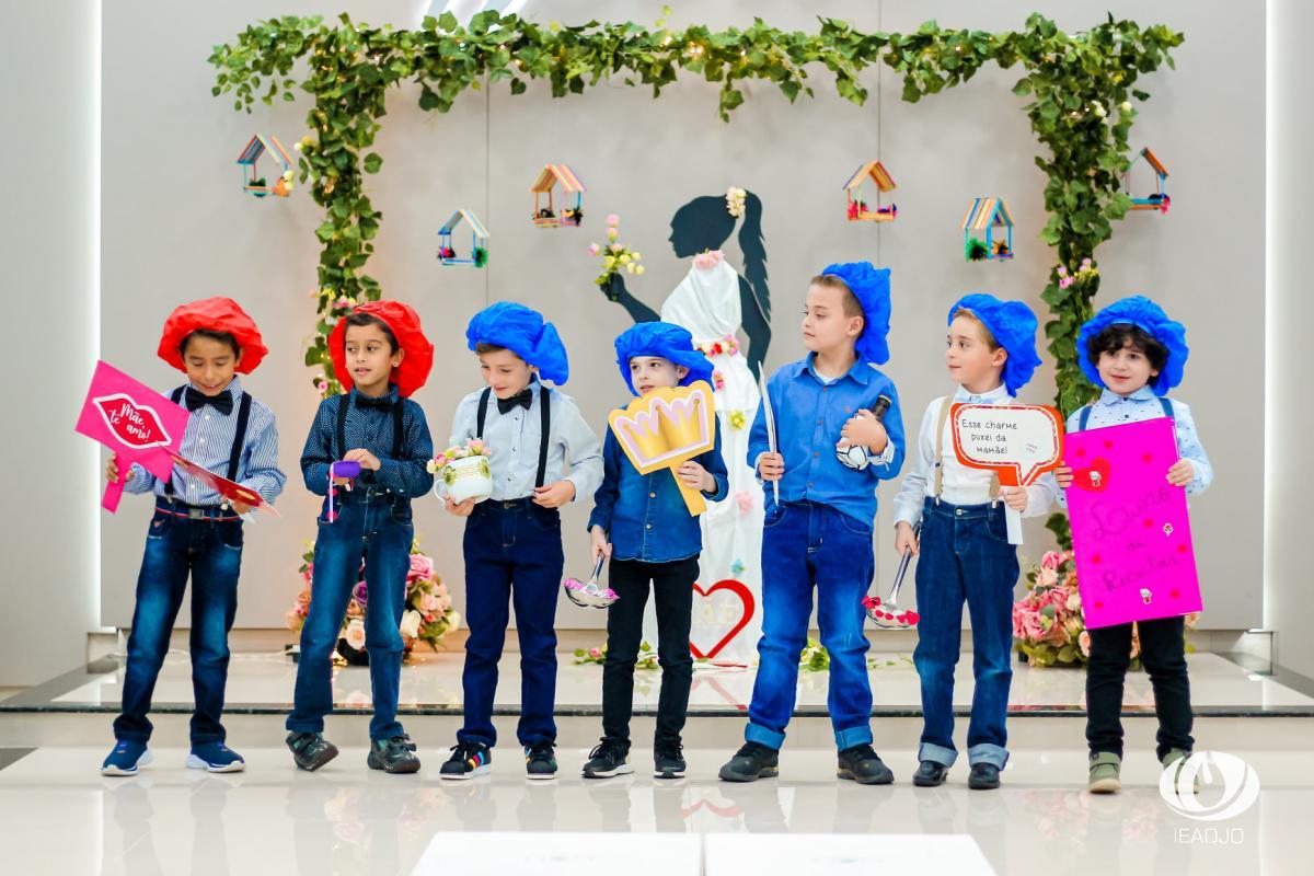 Especial Dia das Mães: Alunos do CEEDUC prestam homenagem - Maio 2022