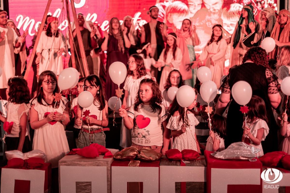 Culto de Natal: IEADJO emociona com apresentação do espetáculo “O Melhor Presente de Natal”