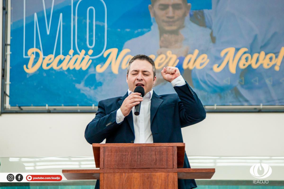 IEADJO reúne pastores e dirigentes de congregação
