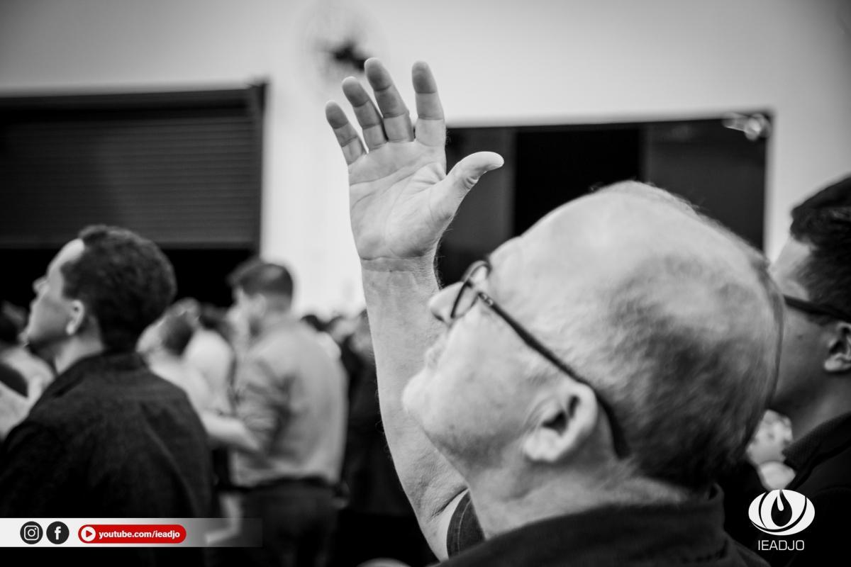 IEADJO reúne pastores e dirigentes de congregação
