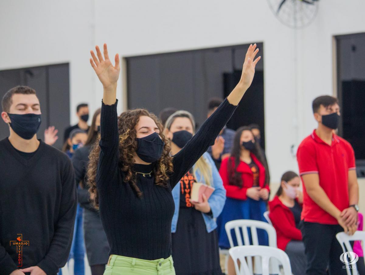 Setembro Amarelo: Jovens contra o Suicídio e Problemas Emocionais