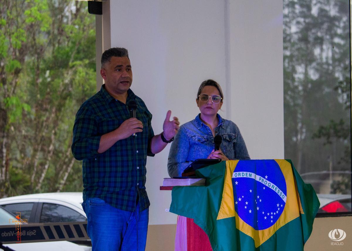 Jovens da IEADJO participam do Seminário “Antes do Sim”