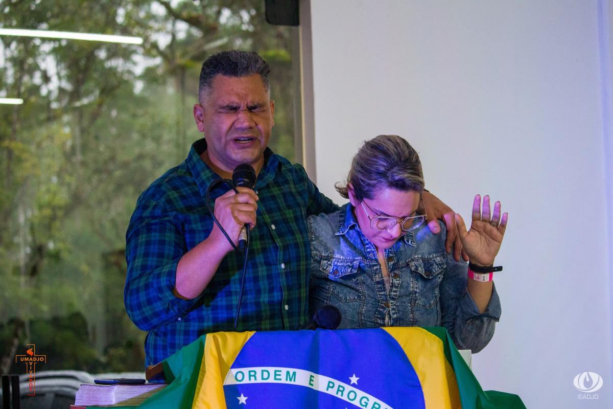 Jovens da IEADJO participam do Seminário “Antes do Sim”