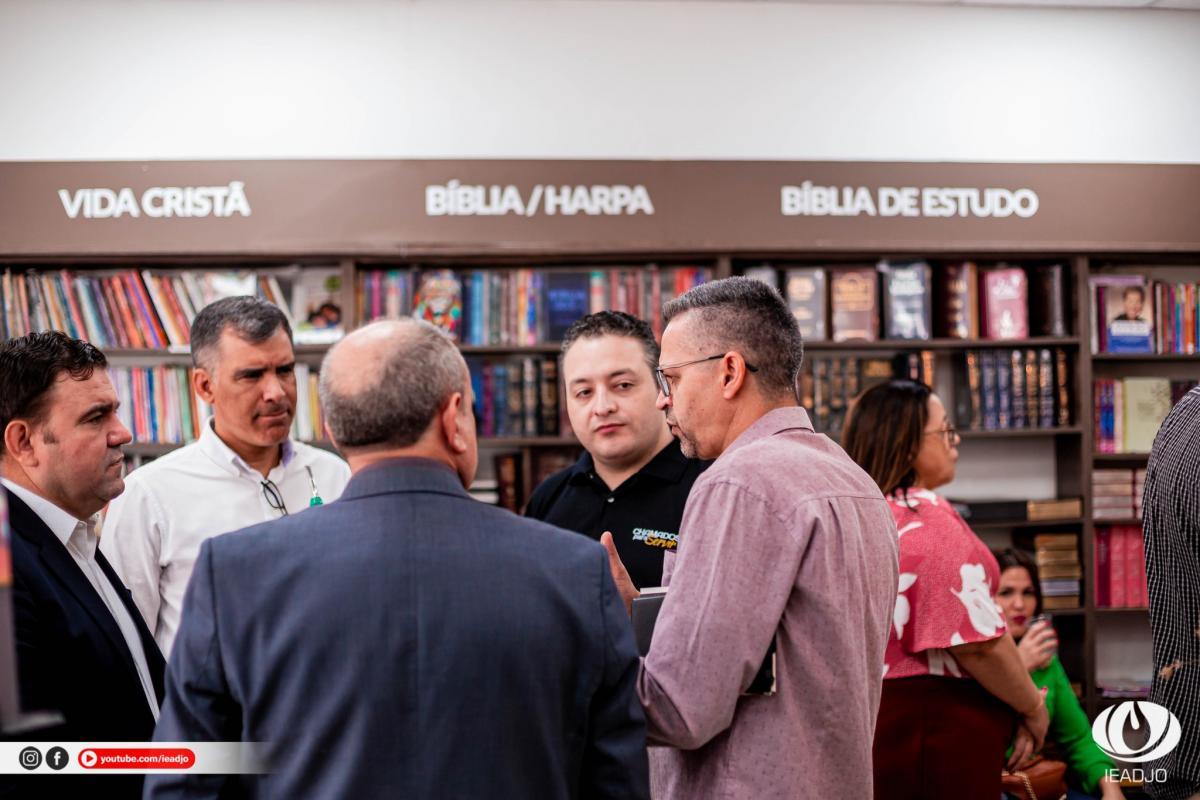 Lançamento: Livro “Evangelismo e Discipulado”; um manual completo para a prática do ide de Cristo