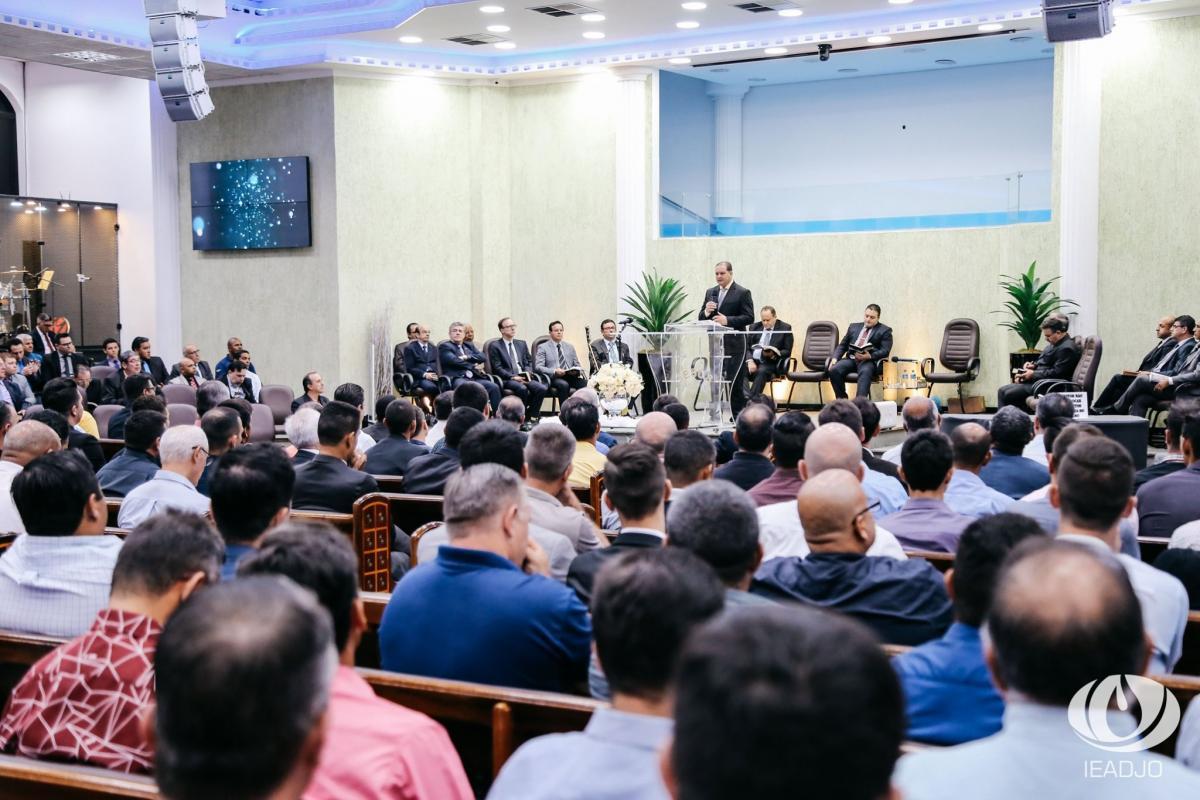 Poder de Deus envolve obreiros em primeira Reunião Geral - Fevereiro 2020