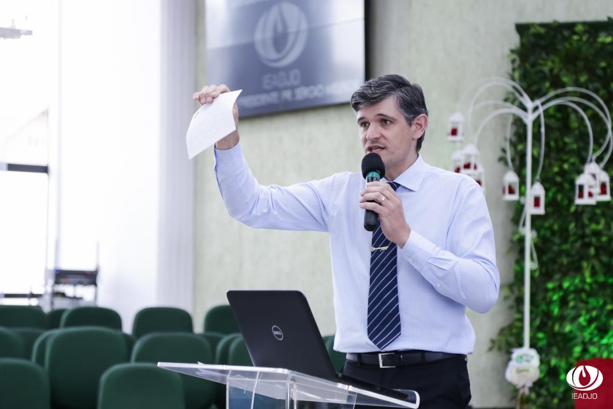 Reunião com todos os secretários das congregações da IEADJO realizada na Sede - Novembro 2016