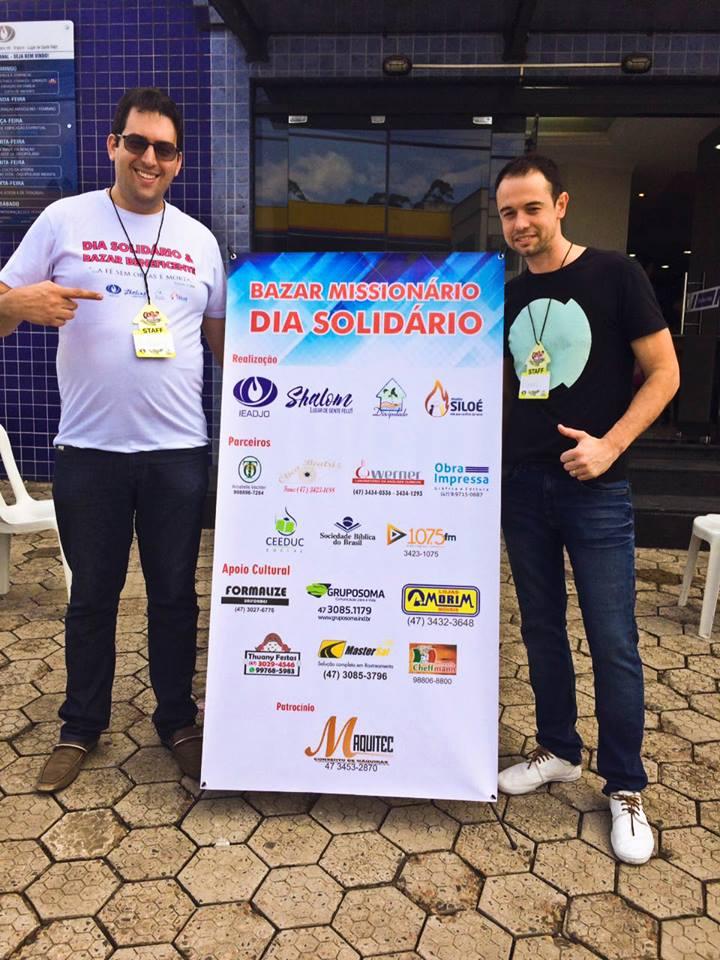 Setor 08 - Shalom, realiza ação social no bairro Comasa