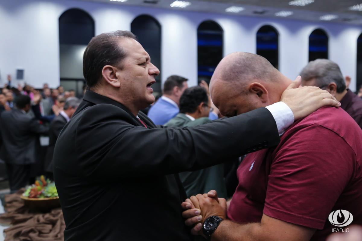 Presença de Deus é marcante em última reunião de obreiros de 2019 na IEADJO