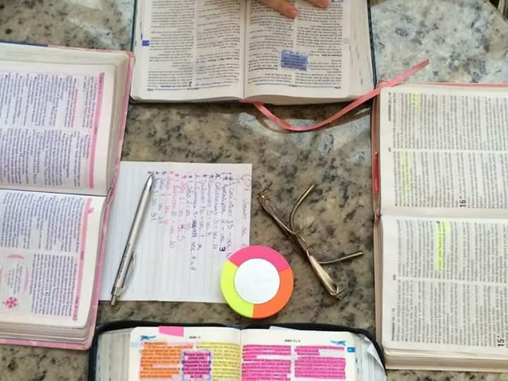 UNIAADJO realiza evangelismo Conectados com a Palavra - Outubro 2015