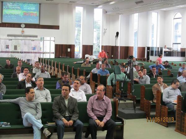 Pastores recebem homenagem do CEEDUC no Dia do Pastor - Junho 2013