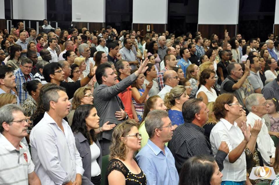 Presença de Deus no templo sede da AD Joinville - Fevereiro 2014